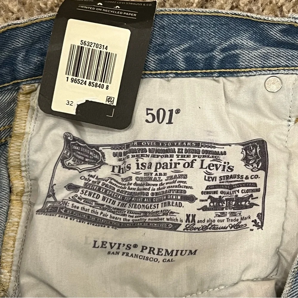 Levi’s 501 denim shorts
